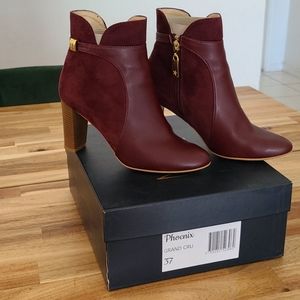 Minuit Sur Terre Vegan Suede Boots in Grand Cru